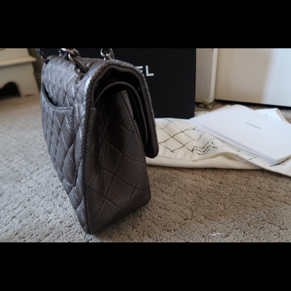 Metallic calfskin Quilted Jumbo Double flap - Picture 5 of 12